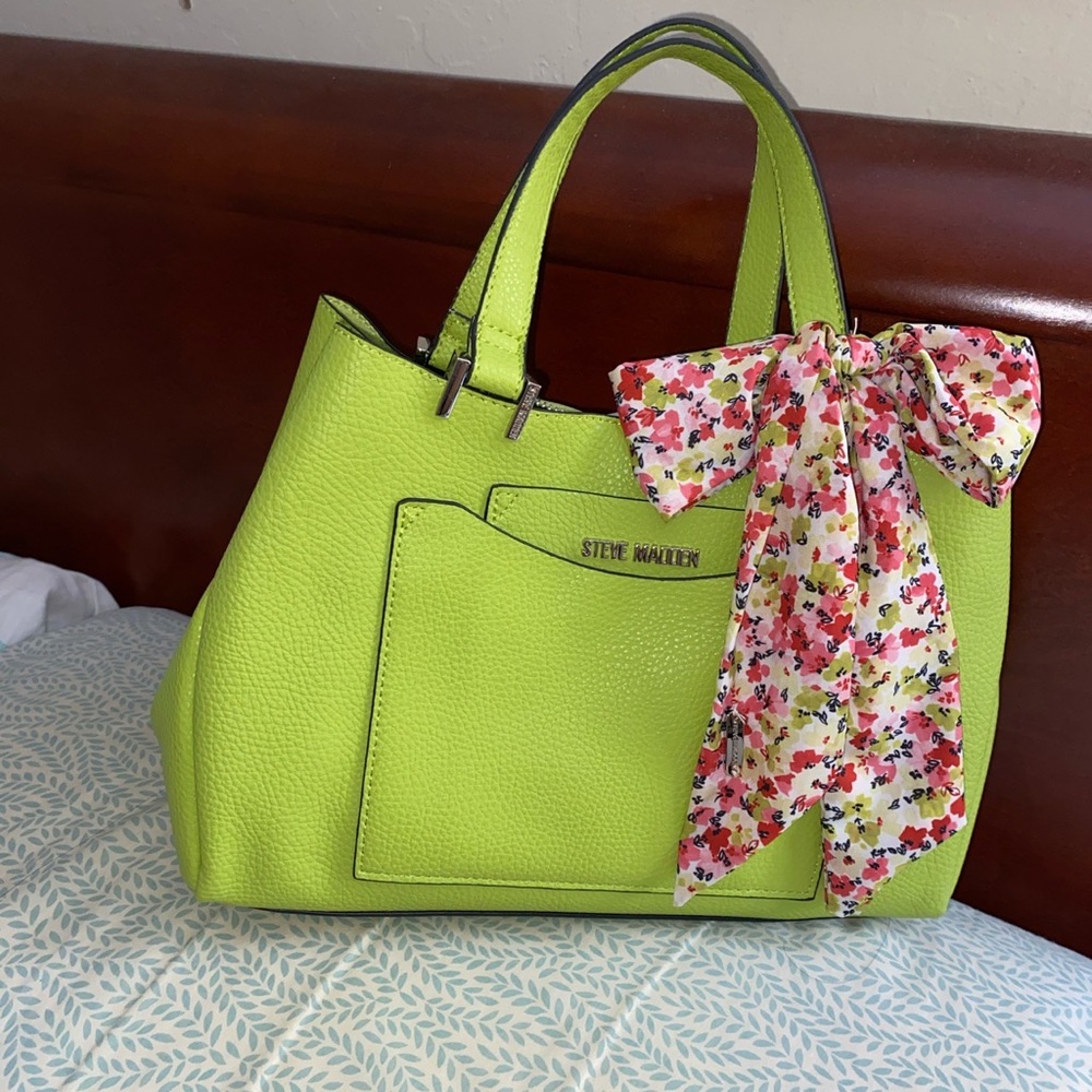 Steve Madden NWT Limited Edition Handbag